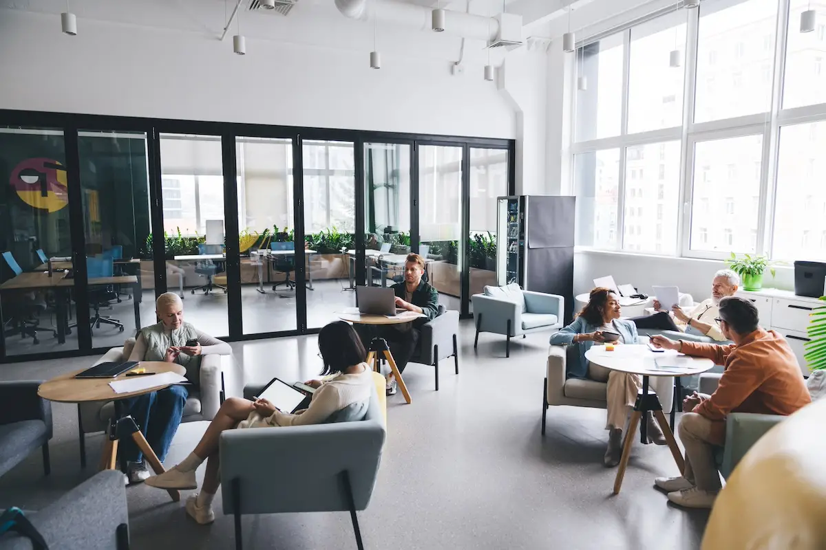 Trouver un coworking à Paris - tarifs et bureaux 2026